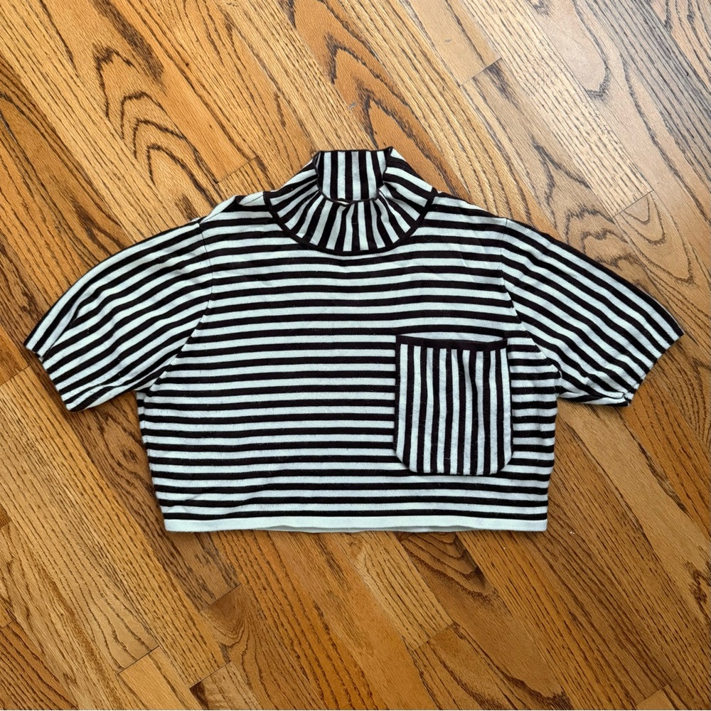 Fashion Brand Company striped knit crop top
